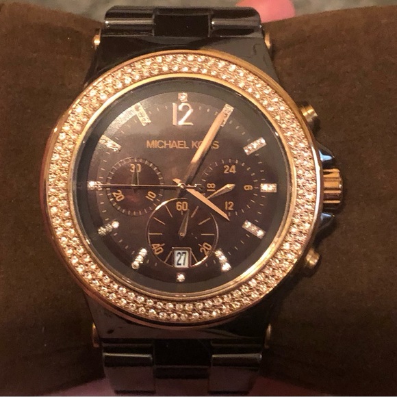 Gorgeous Michael Kors Chronograph Brown Ceramic watch - Picture 2 of 3